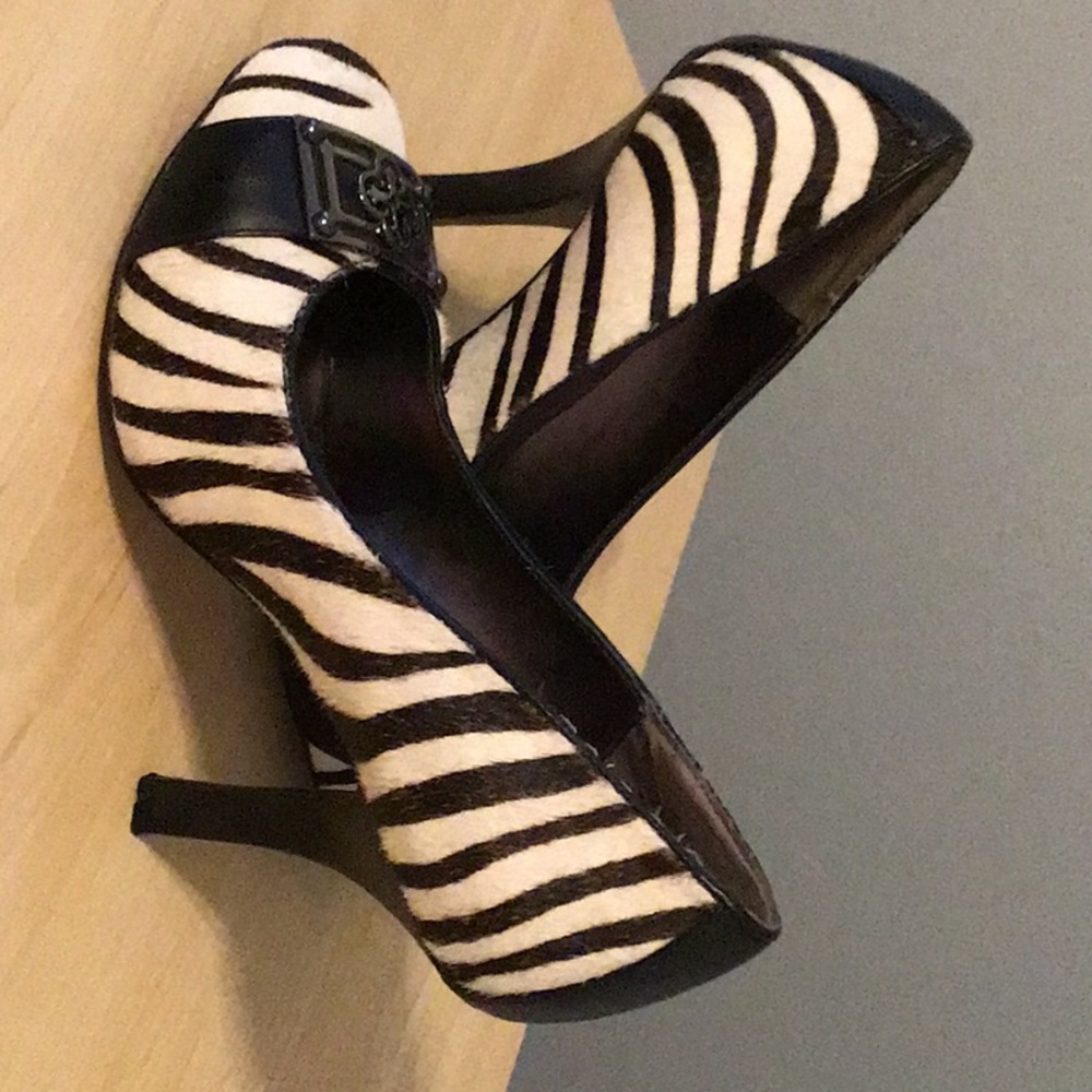 Isola size 7 shoe
